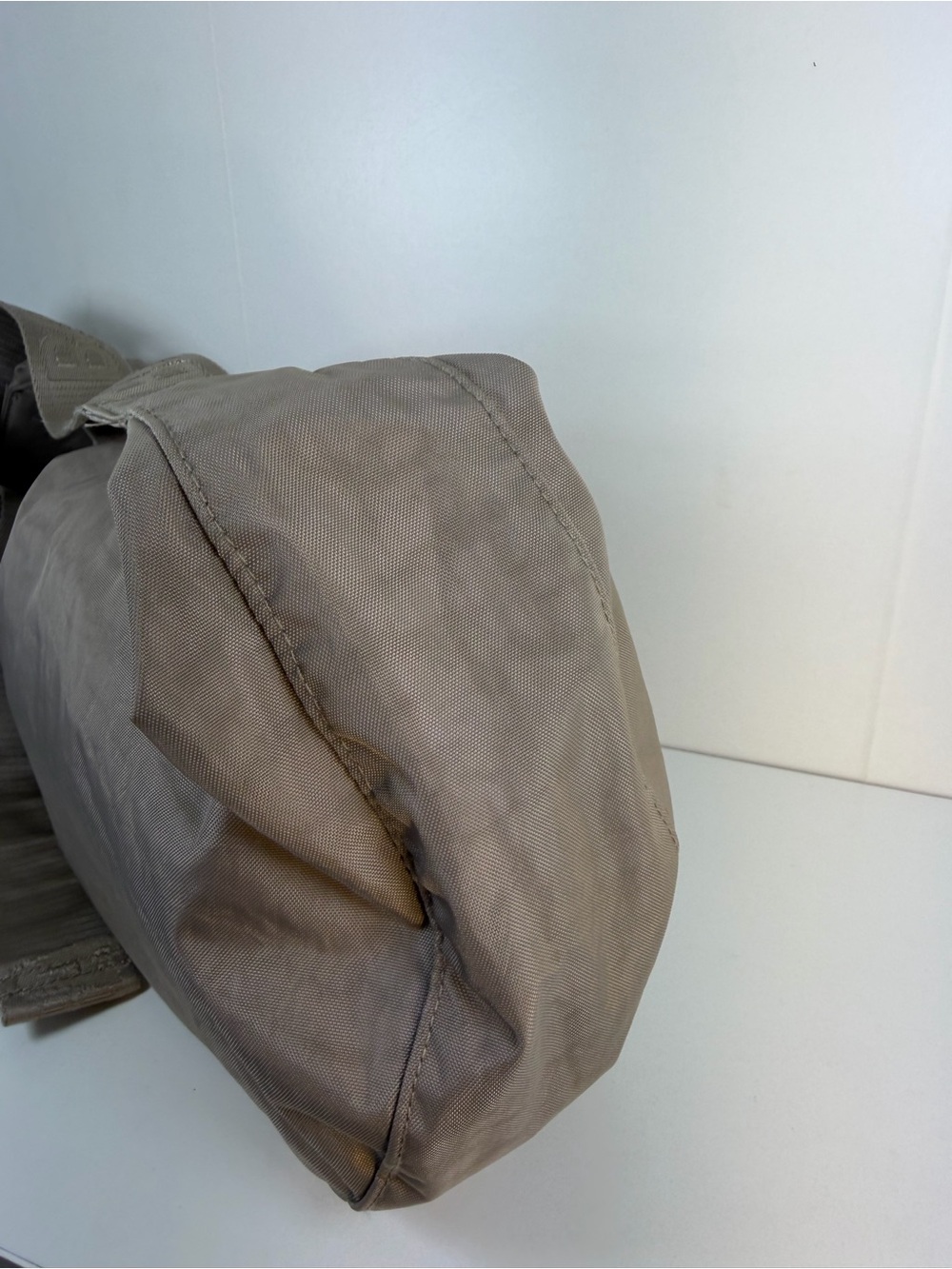 BAGGU Dove Medium Cresent Nylon Crossbody with Logo Strap - Picture 5 of 11